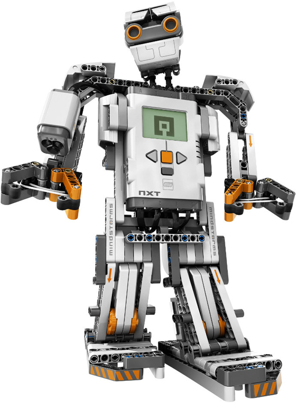 Lego Mindstorms NXT 2.0 giveaway